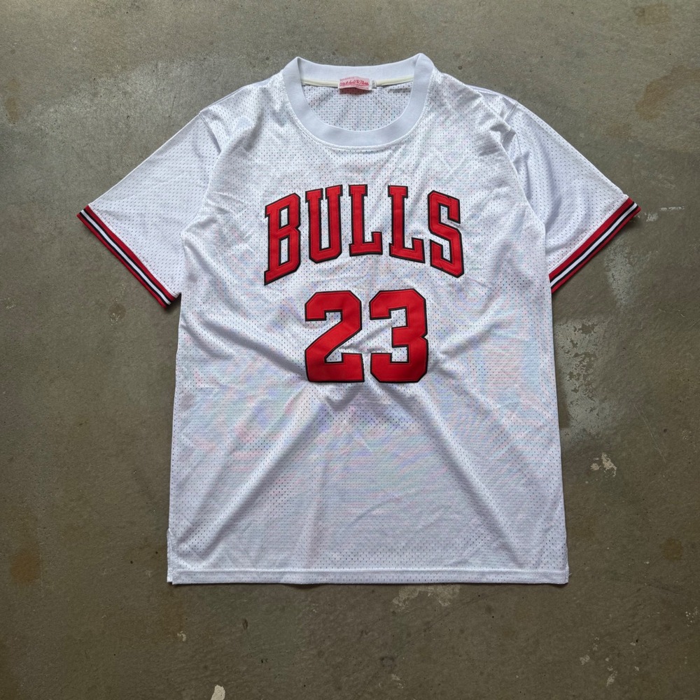 Mitchell & Ness Chicago Bulls Michael Jordan 23 Mesh Jersey Shirt White Large